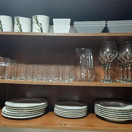 Appartement La Rosaleda, Centrico, Con Garaje Y Terraza Exterior *